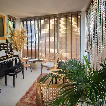 Carqueiranne: De Charme Avec Piscine, Vue Mer, Pour 8 Personnes - Fr-1-599-119 *