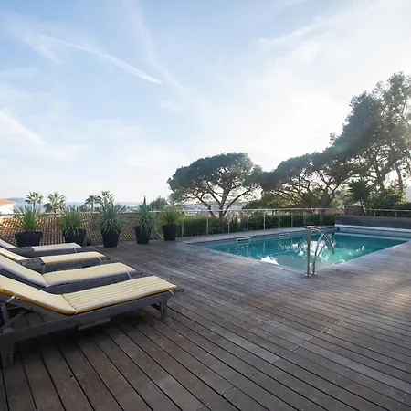 Carqueiranne: De Charme Avec Piscine, Vue Mer, Pour 8 Personnes - Fr-1-599-119 Hébergement de vacances Carqueiranne